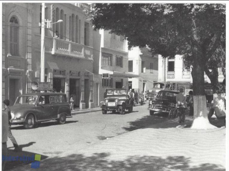 011 - Chegada da madeira (década de 1960)