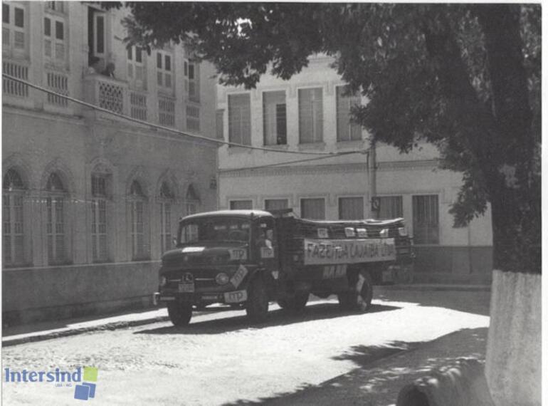 024 - Chegada da madeira (década de 1960)